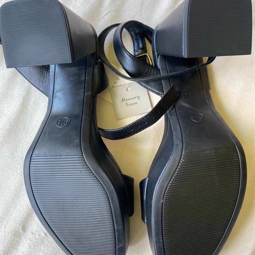 A New Day Black Sandals with Ankle Strap and Open Square Toe Chunky Heel - Picture 5 of 6